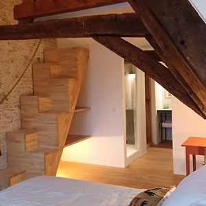 Kamer met een King Size Bed